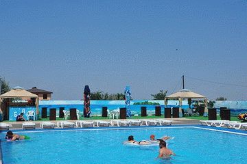 Бассейн отеля