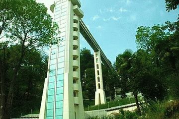 Лифт на пляж