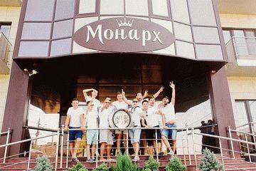 Отель Монарх в Анапе