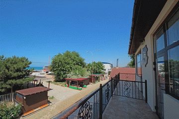 Вид с балкона номера на море