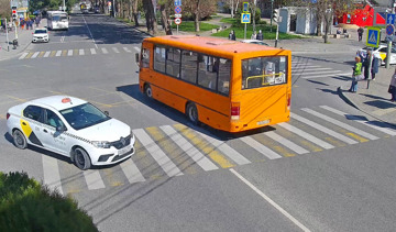Вебкамера ул. Крымская / Красноармейская