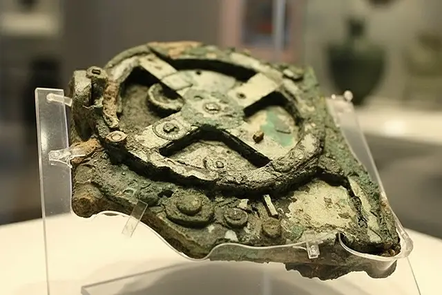 Антикийтерский механизм - древний компьютер Антикийтерский механизм - древний компьютер