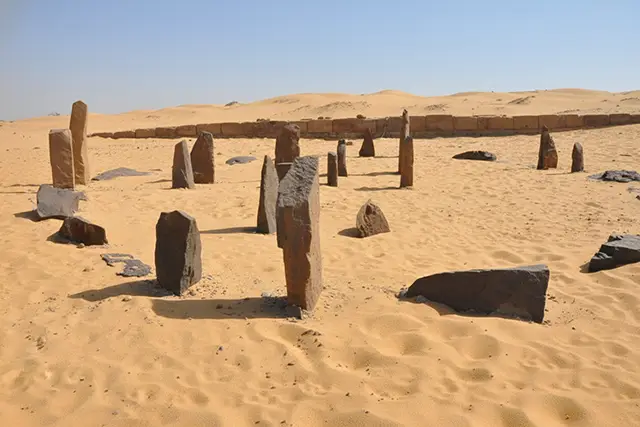 Первый каменный календарь: Набта Плайя Первый каменный календарь: Набта Плайя