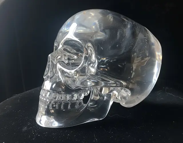Хрустальный череп майя Хрустальный череп майя